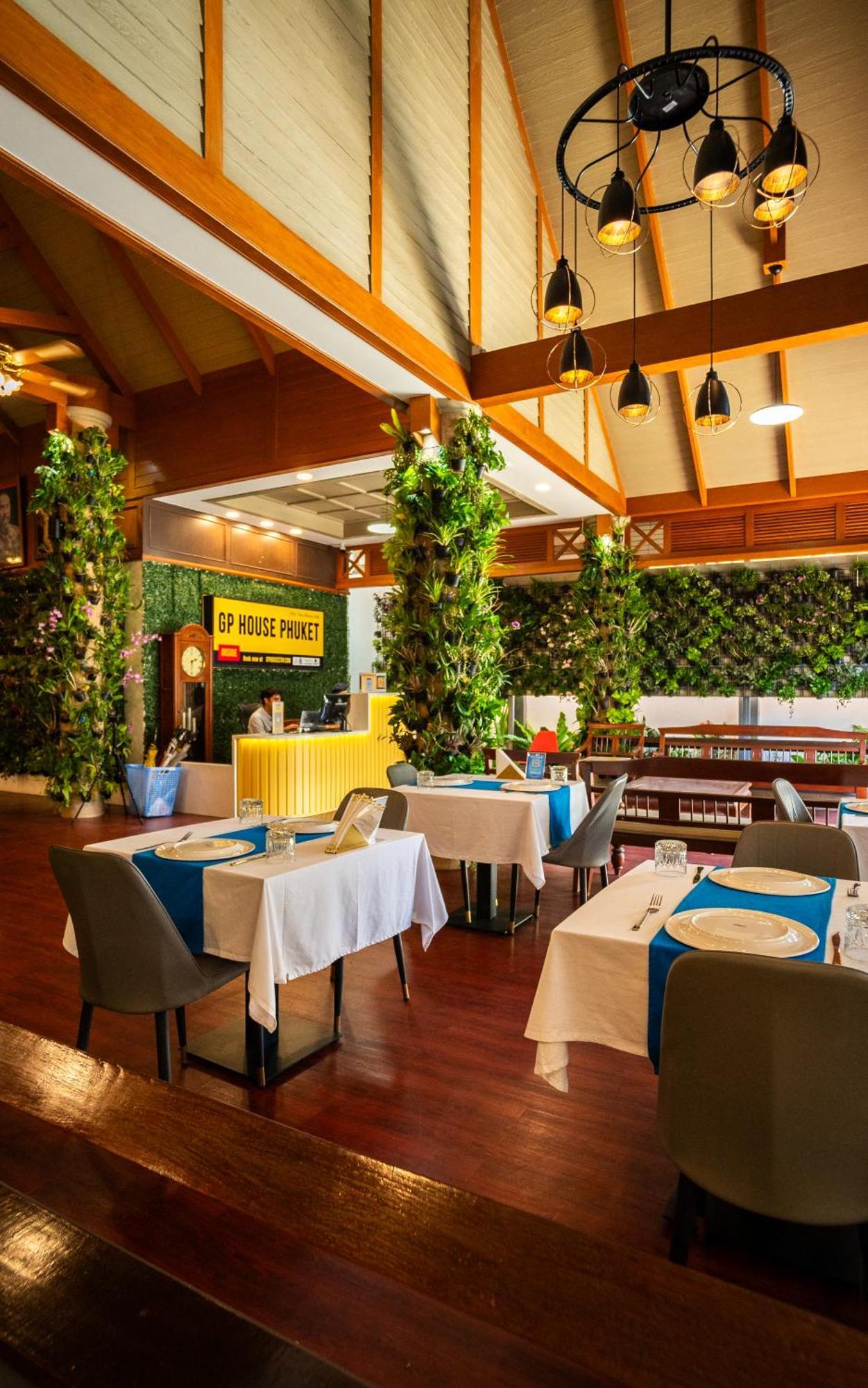 Gp House Phuket Hotel