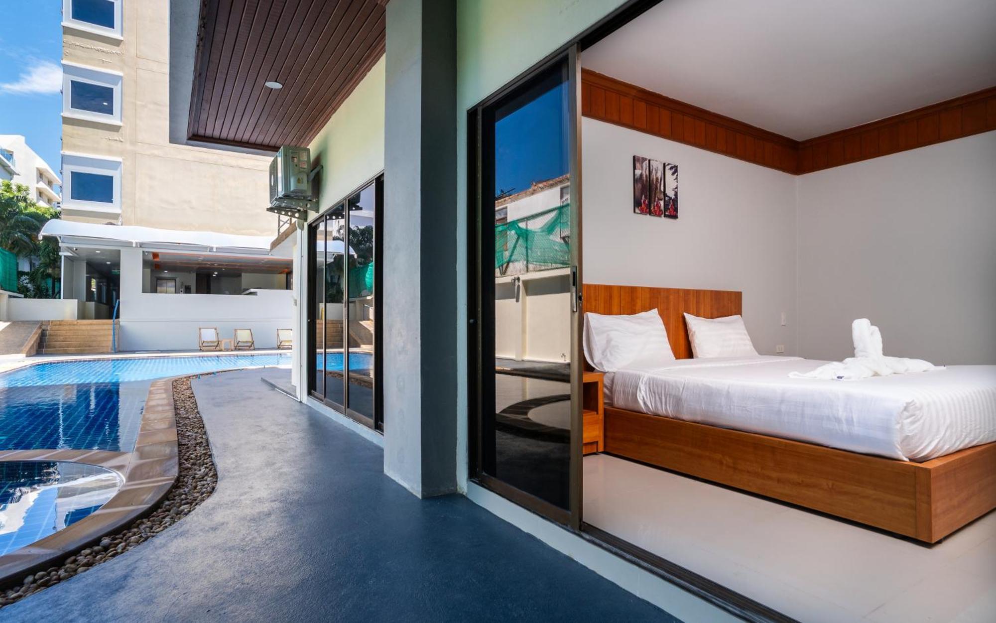 Gp House Phuket 3*